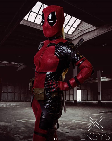 Female deadpool cosplay by @eksys_